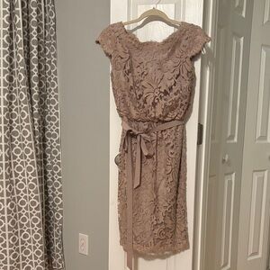 Tadashi Shoji Lace Midi Dress in Taupe. Size 4. Worn twice. Excellent condition